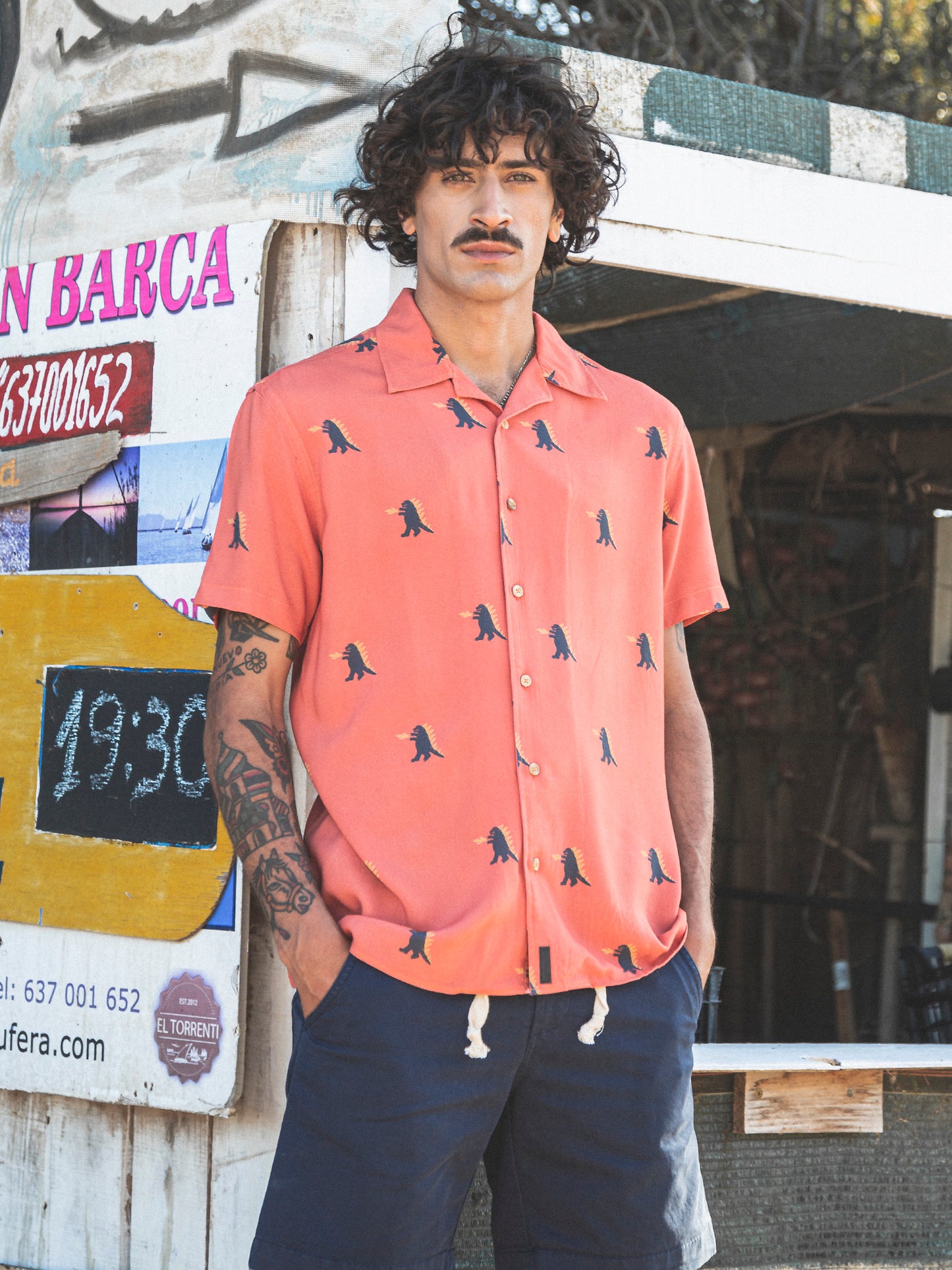 CAMISA DE HOMBRE CALYPSO RED GODZILLA