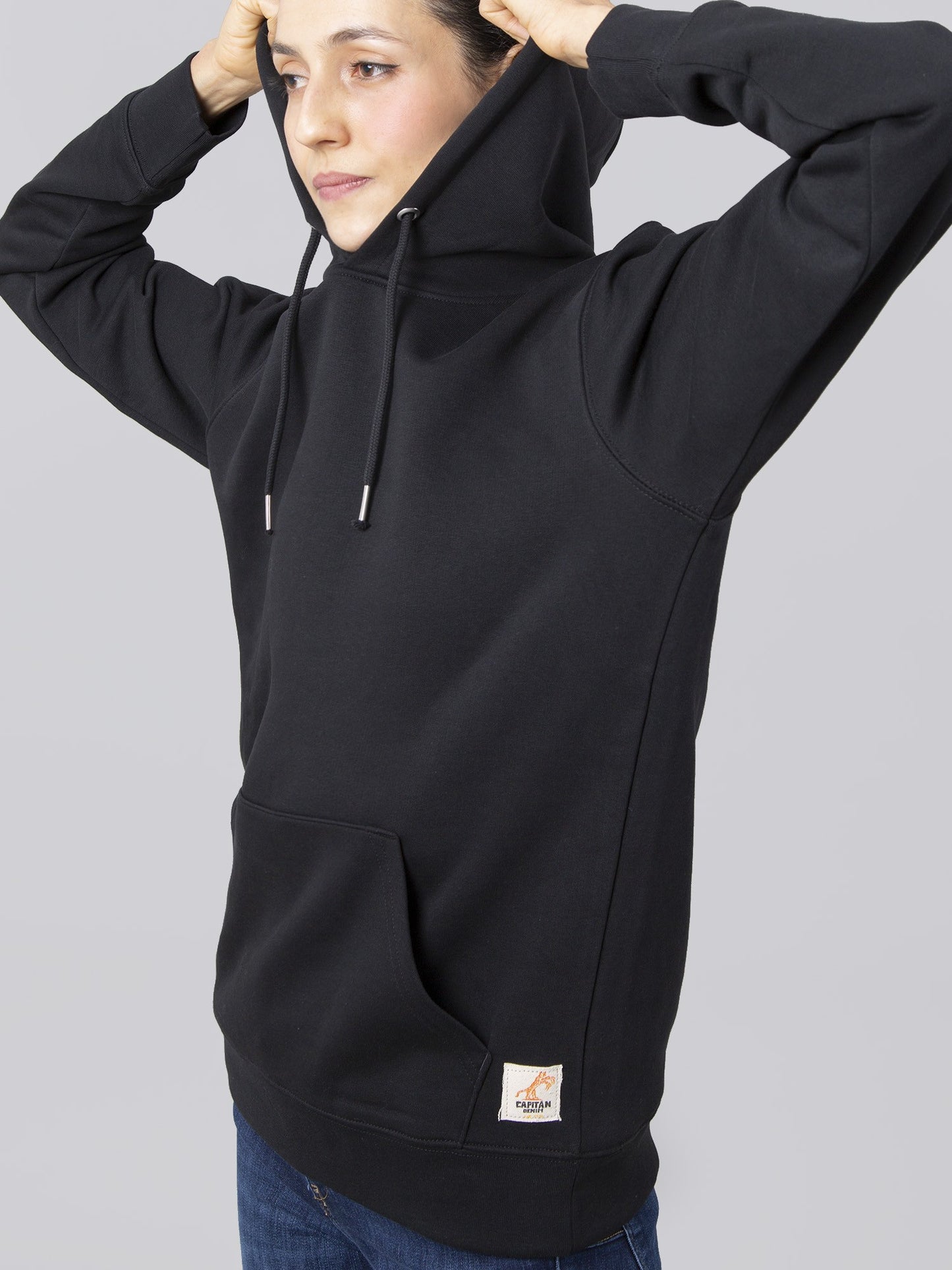 SUDADERA CANGURO NEGRA