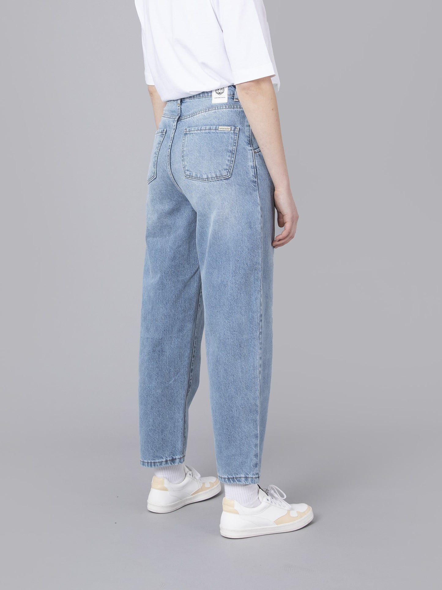 DOMINO LIGHT BLUE