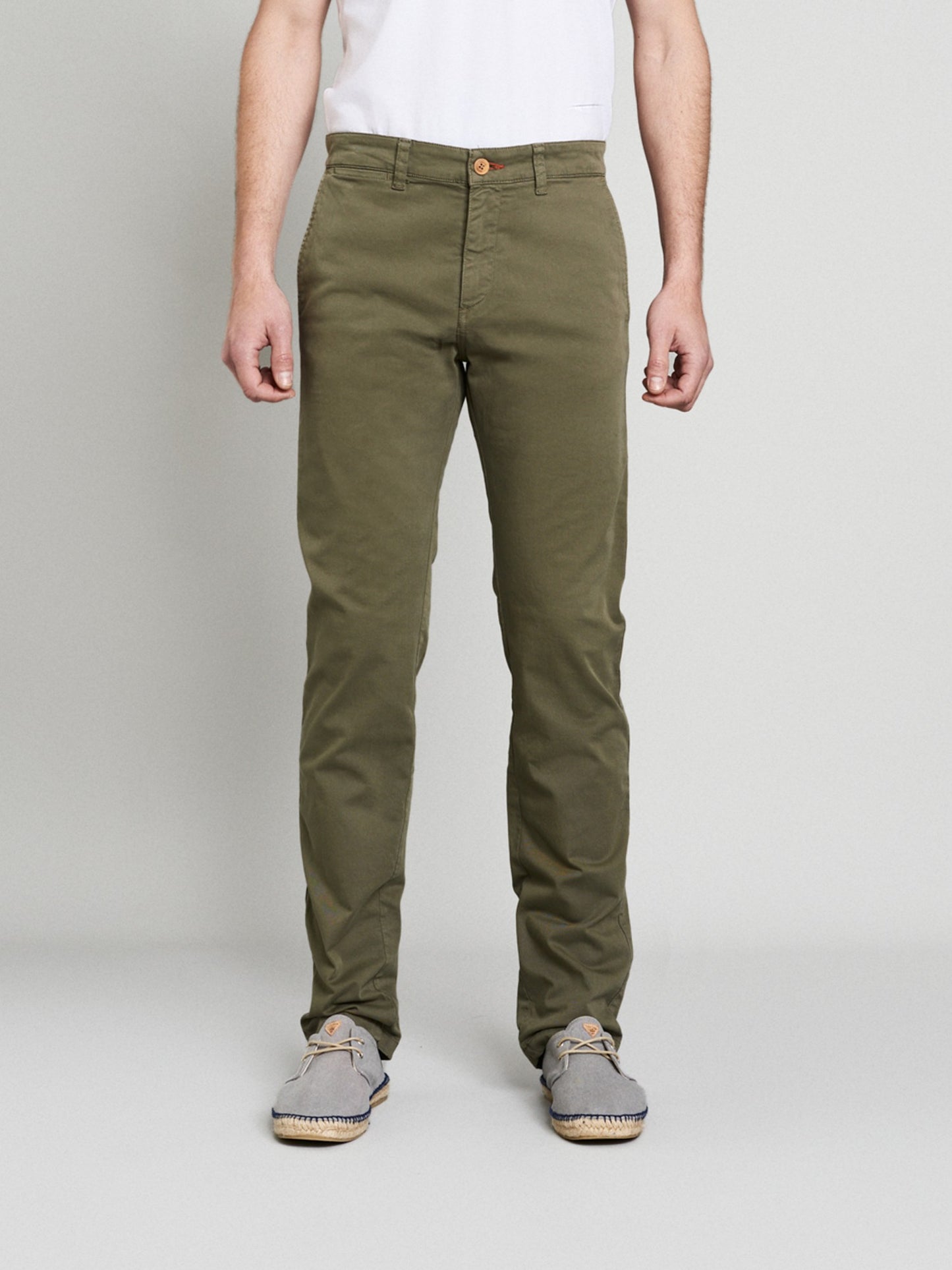 CHINO BERRY OLD GREEN