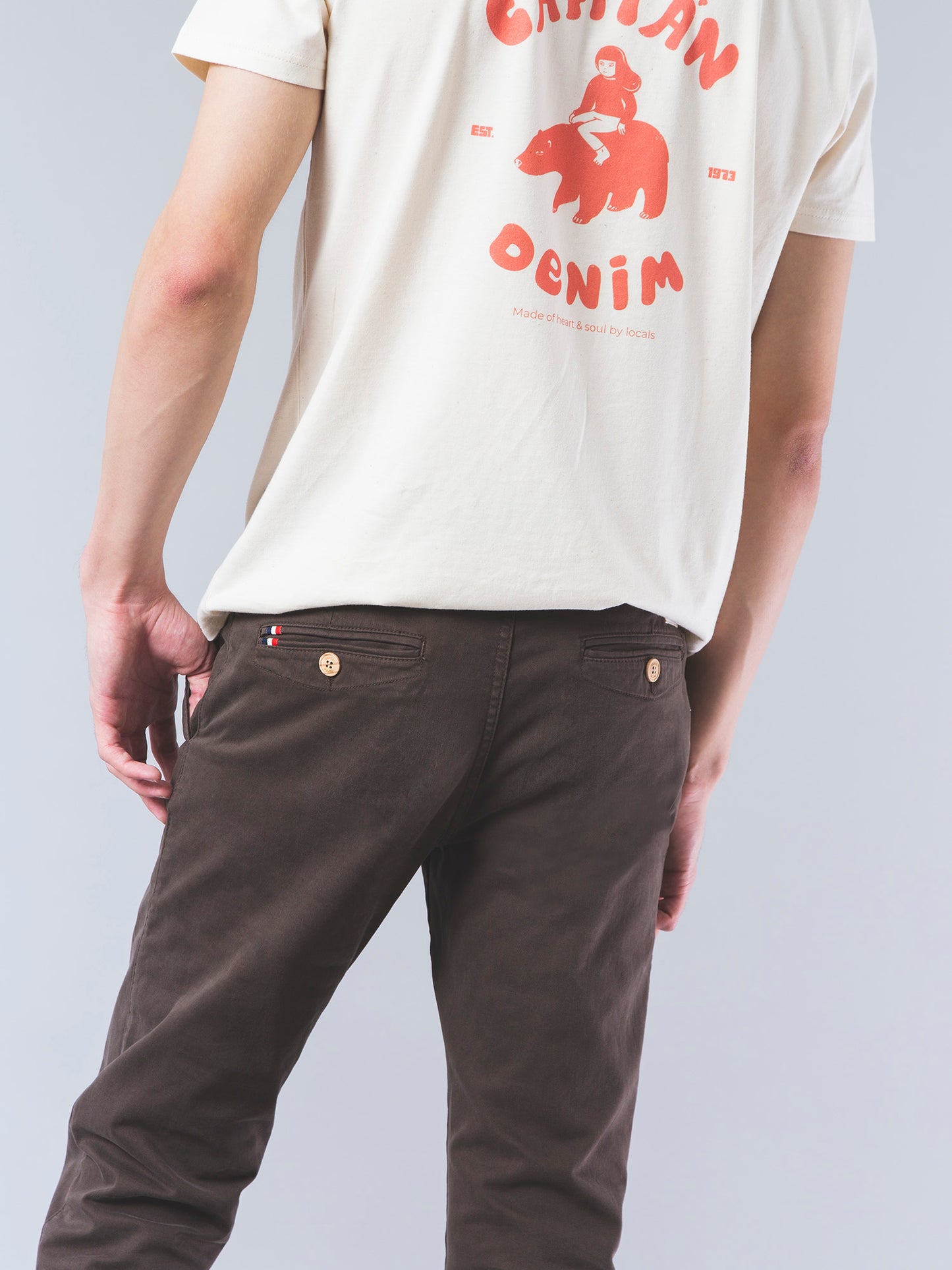 CHINO BERRY DARK BROWN