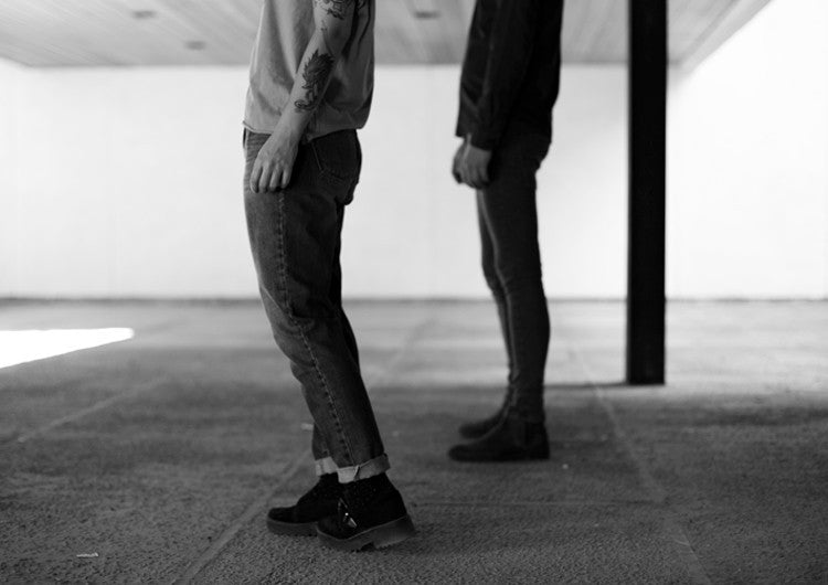 Cómo combinar los pantalones vaqueros