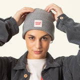 GORRO GREY