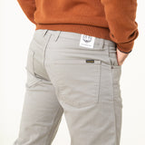 PANTALÓN RECTO DE HOMBRE RAY TAUPE GREY