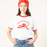CAMISETA SPICY LITTLE BLANCA RIBETE ROJO UNISEX