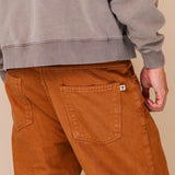 PANTALÓN DE HOMBRE CARPENTIER CARAMELO