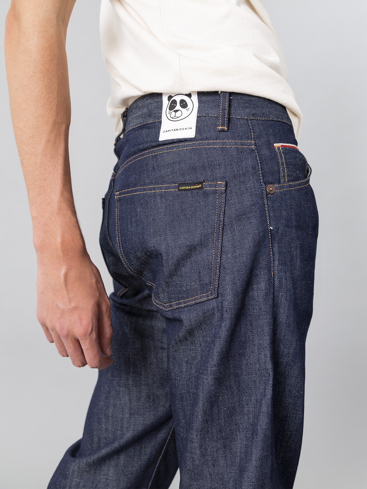 PANTALONES VAQUEROS RECTOS DE HOMBRE RAY RAW RECYCLED SELVEDGE