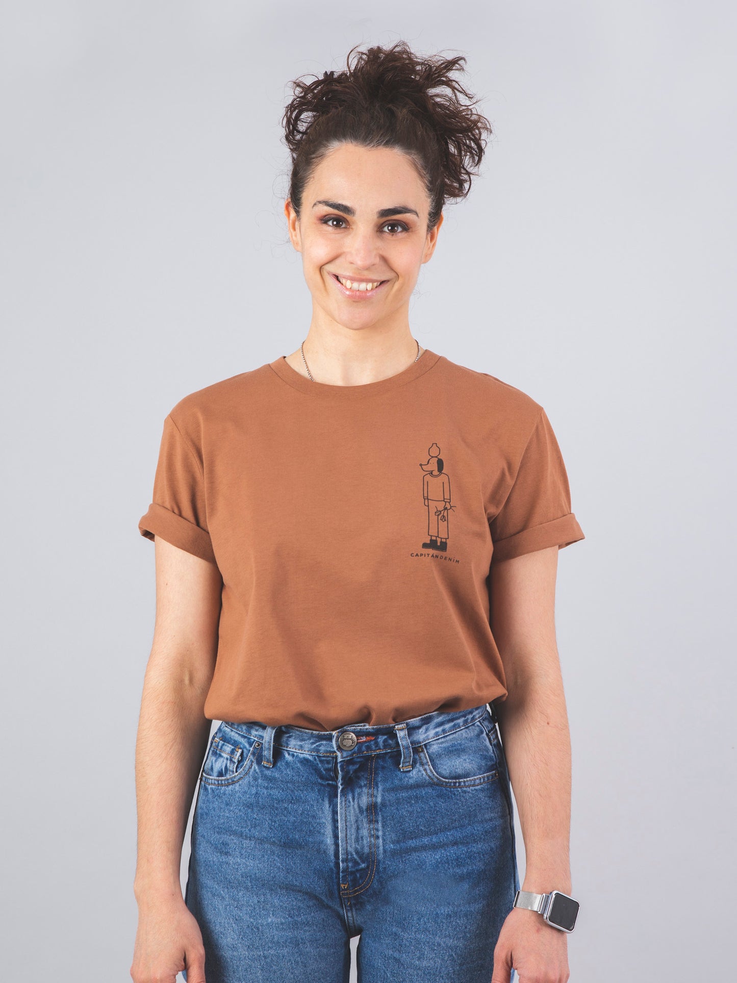 CAMISETA UNISEX DE ALGODÓN ORGÁNICO PERRO JARRON BROWN